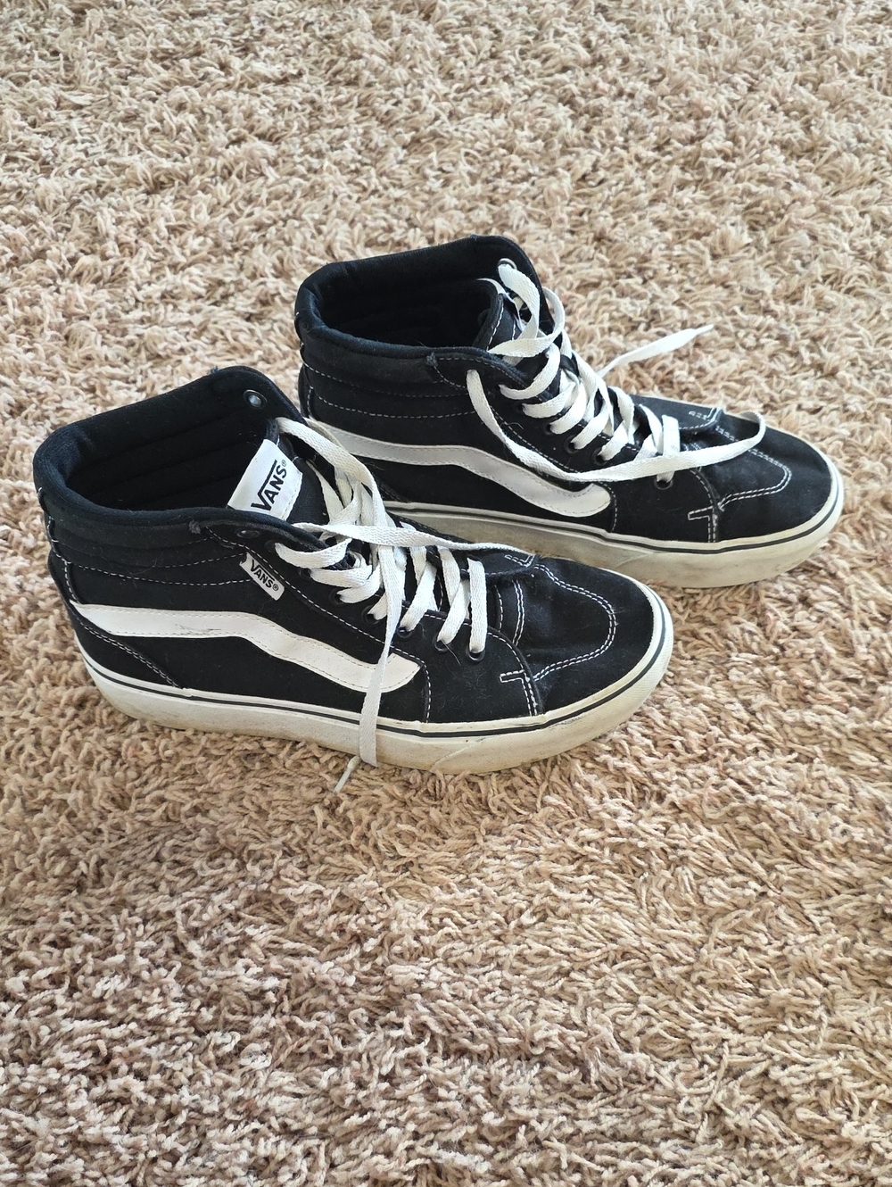 Vans Womens Black and White Sk8-Hi Inspired High-Top Sneakers